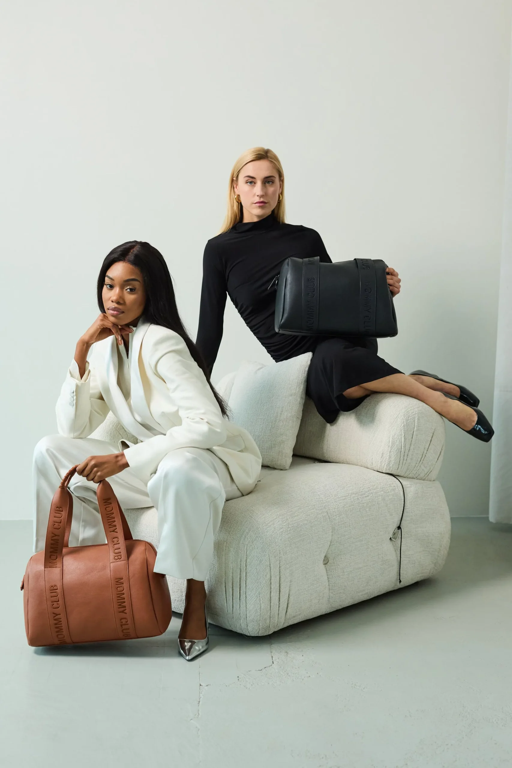 Childhome Signature Collection|Mommy Club-Mommy Club Sac à Langer - Signature - Simili - Noir