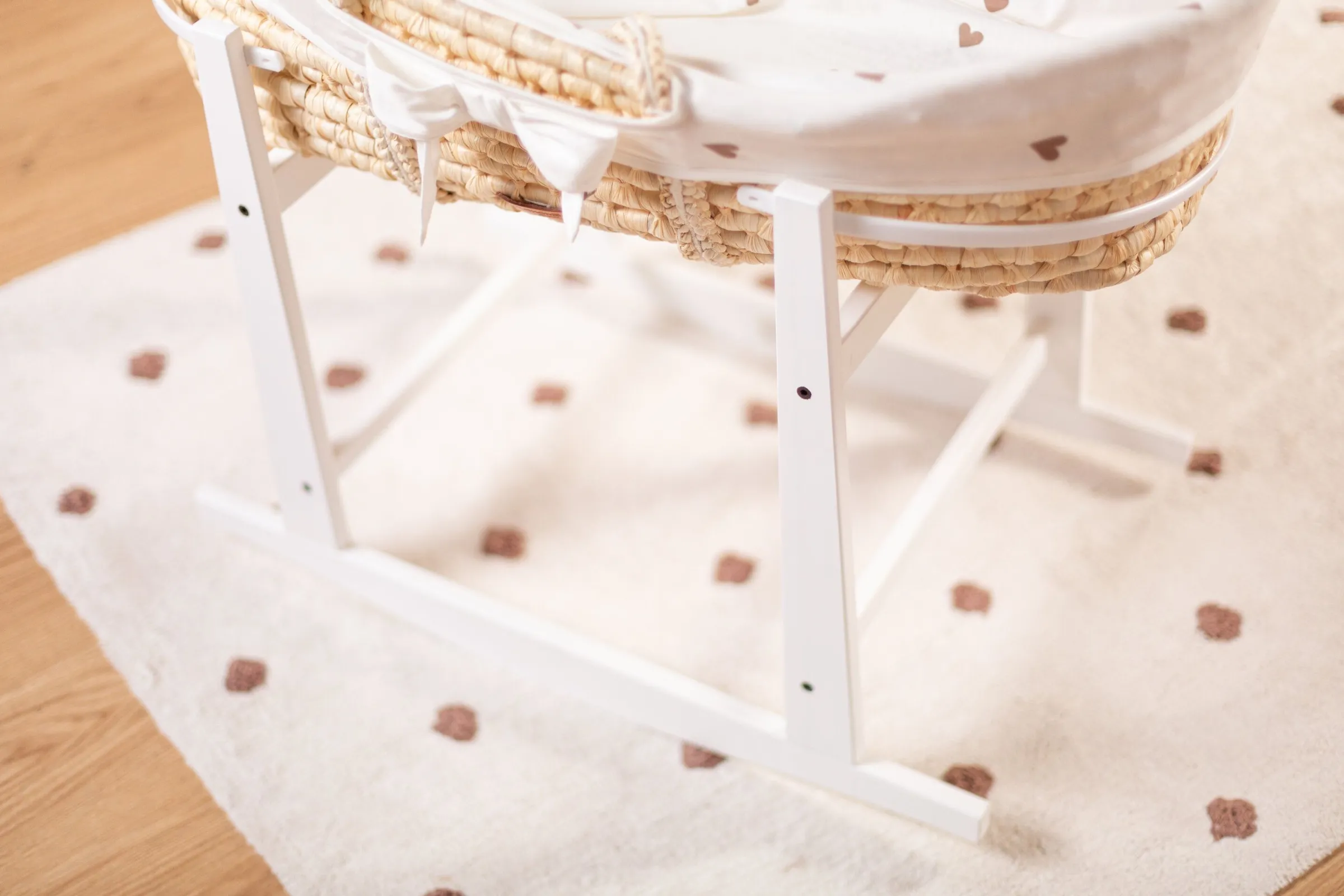 Childhome Supports-Support à bascule panier à moïse en bois blanc